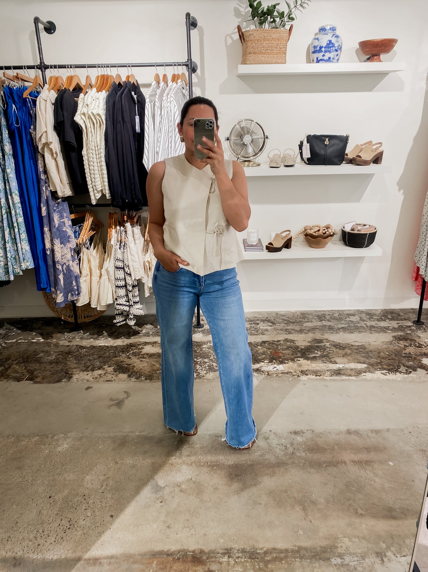 Mid Rise Wide Leg