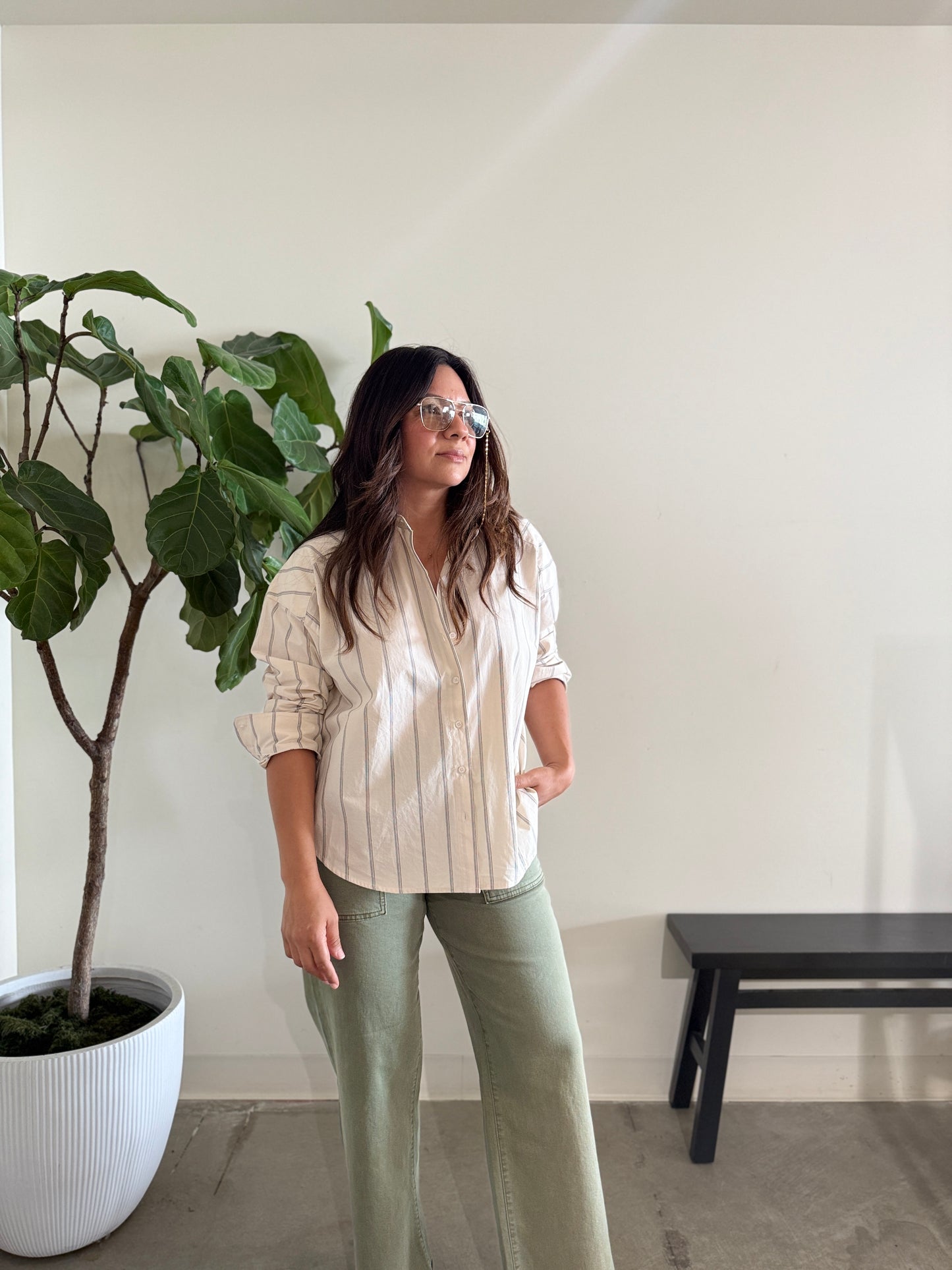 Elle Button Down