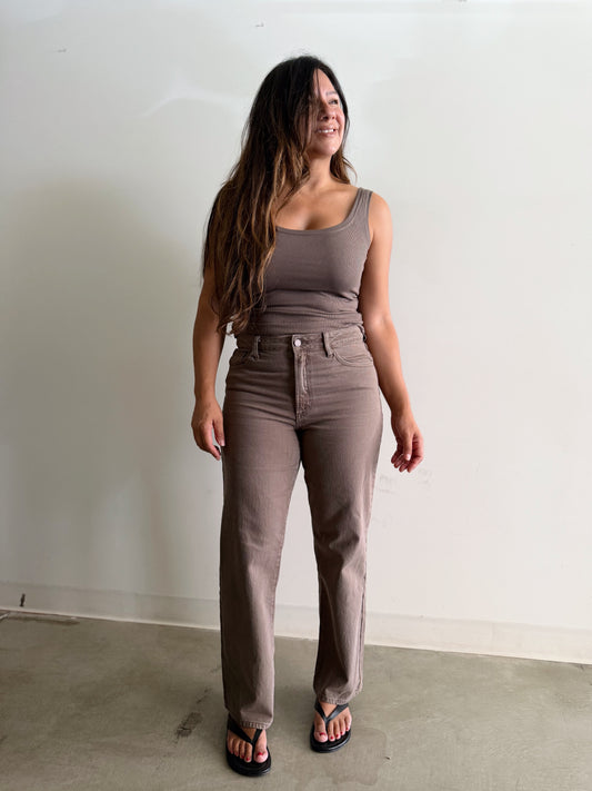 BOBBY SLIM STRAIGHT LEG JEAN