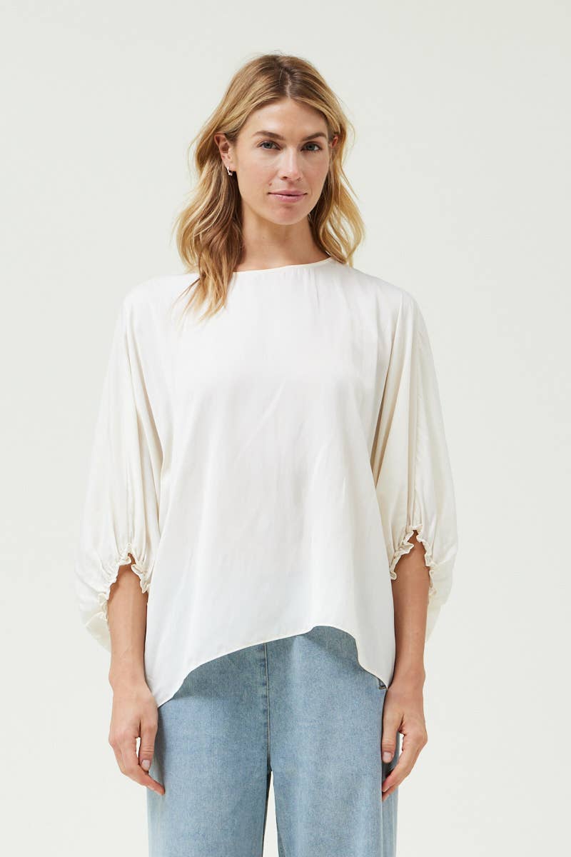  LOOSE SLEEVES BLOUSE