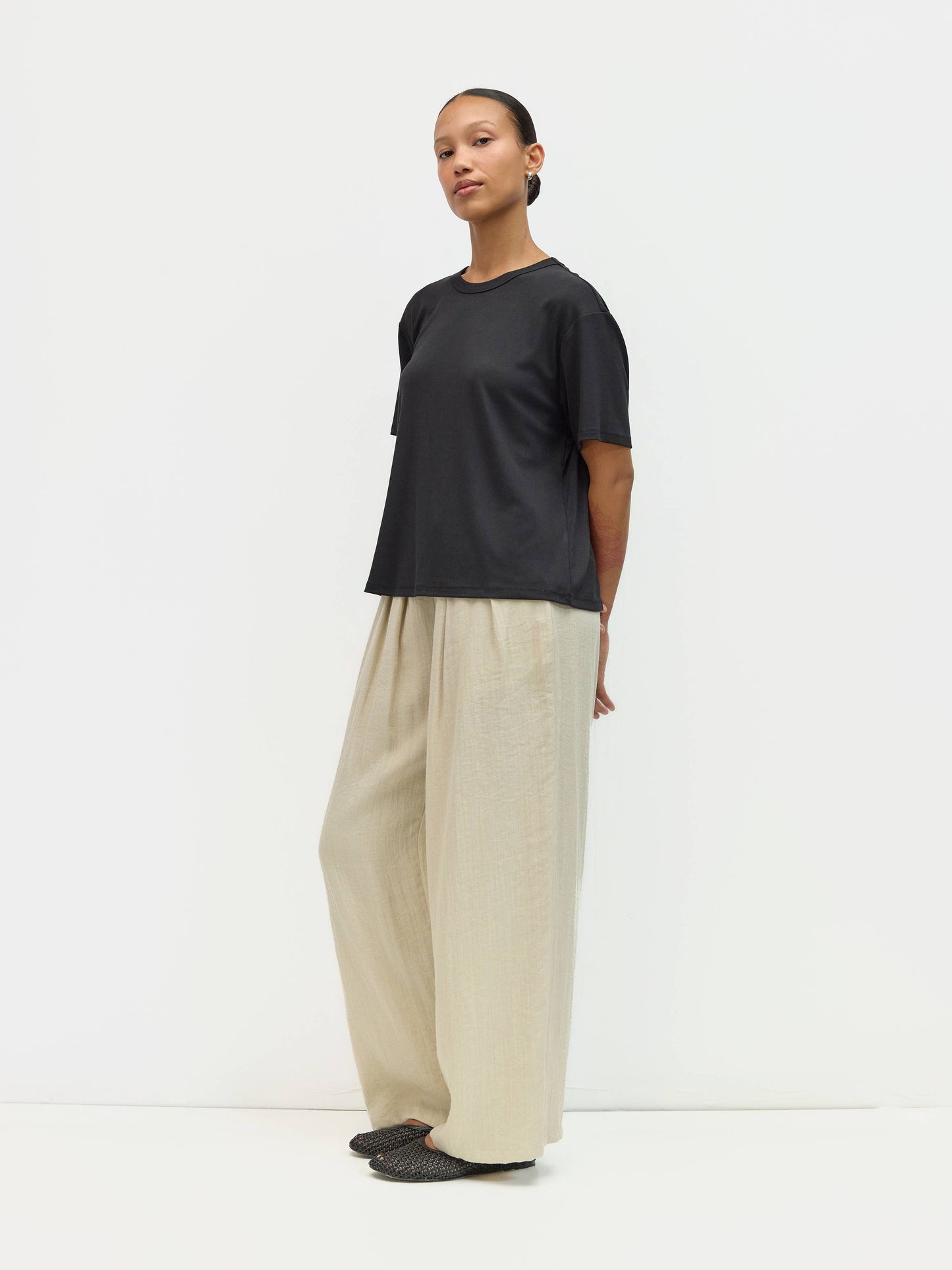 THE LEE TEE