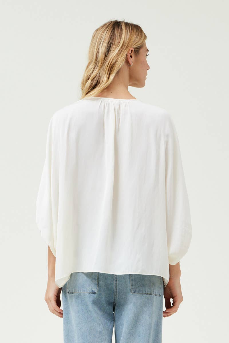  LOOSE SLEEVES BLOUSE