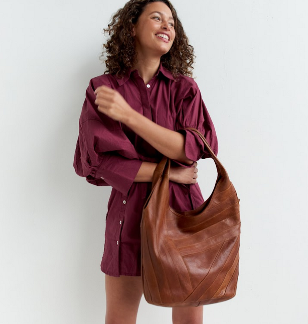 Kiki Handcrafted Leather Shoulderbag Bags