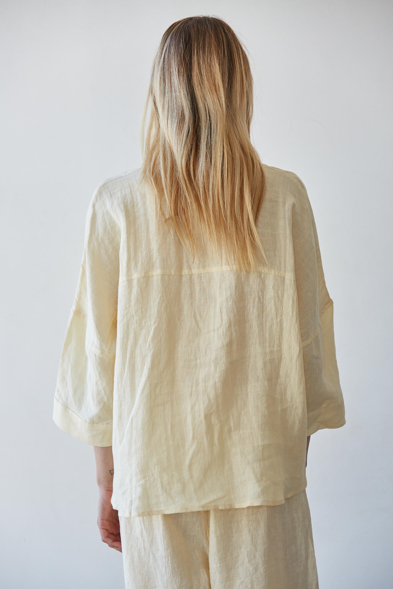 Sunny Button Down