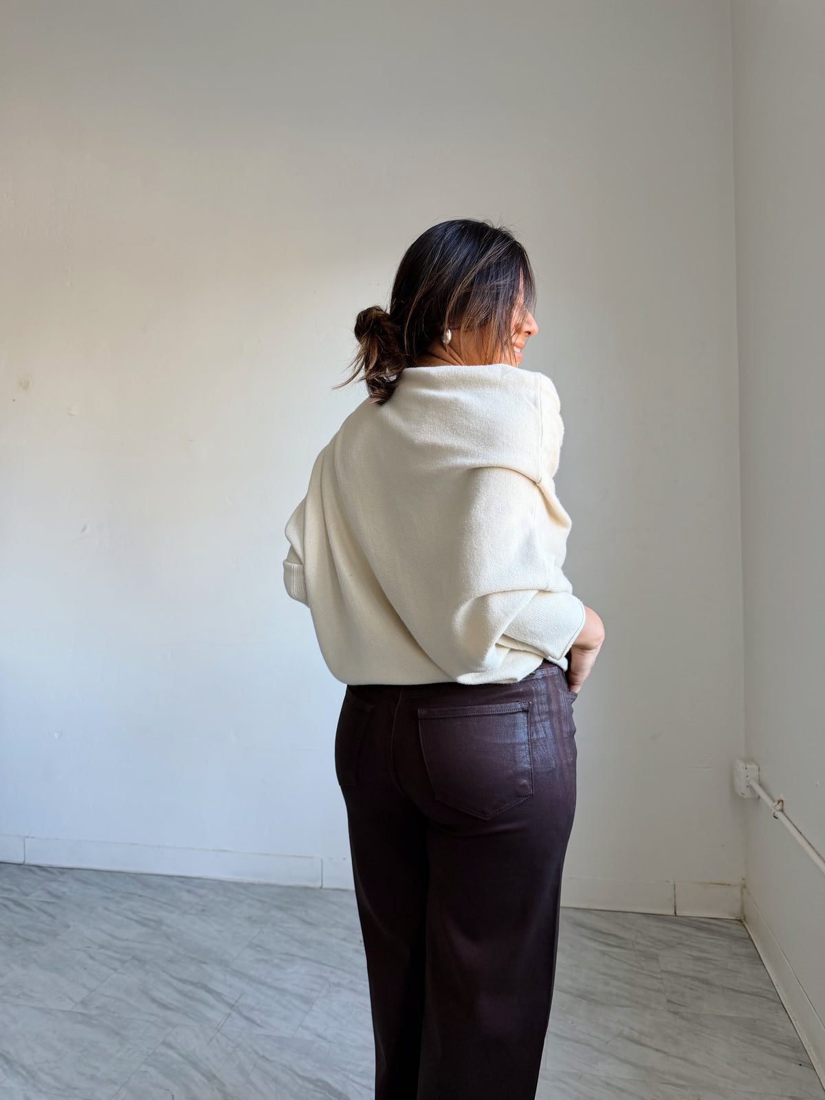AMAR KNIT TOP