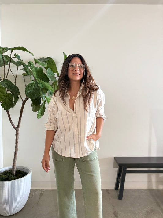Elle Button Down