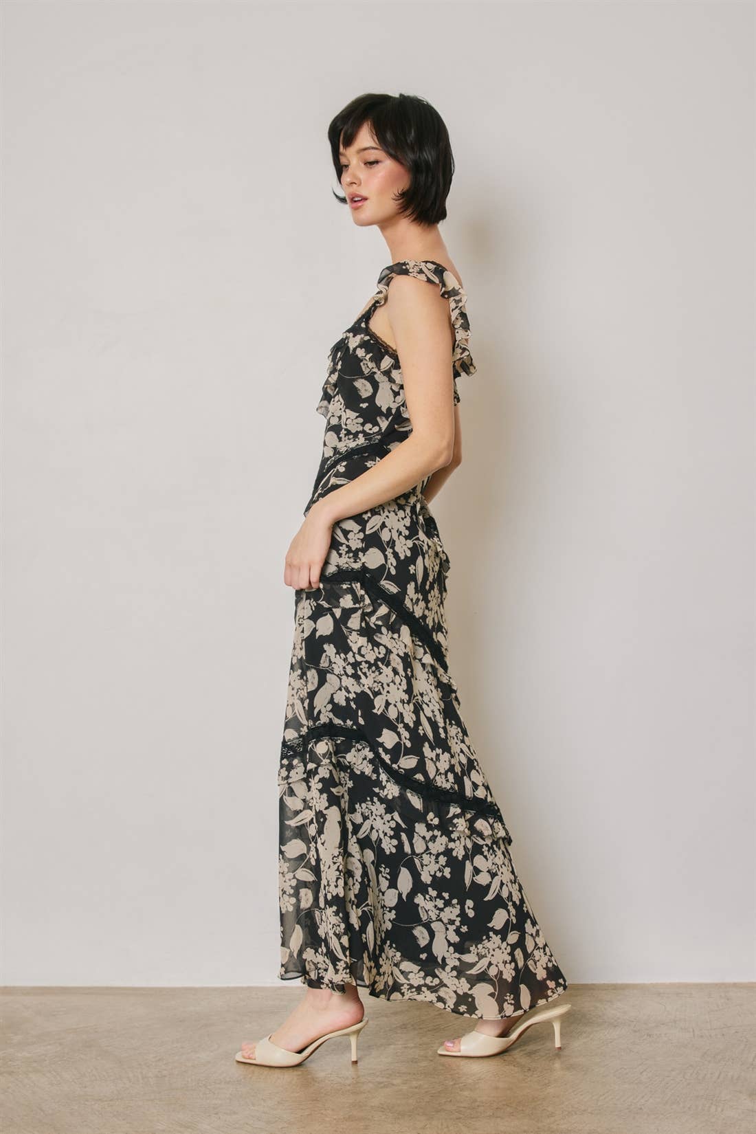 ELKA DRESS