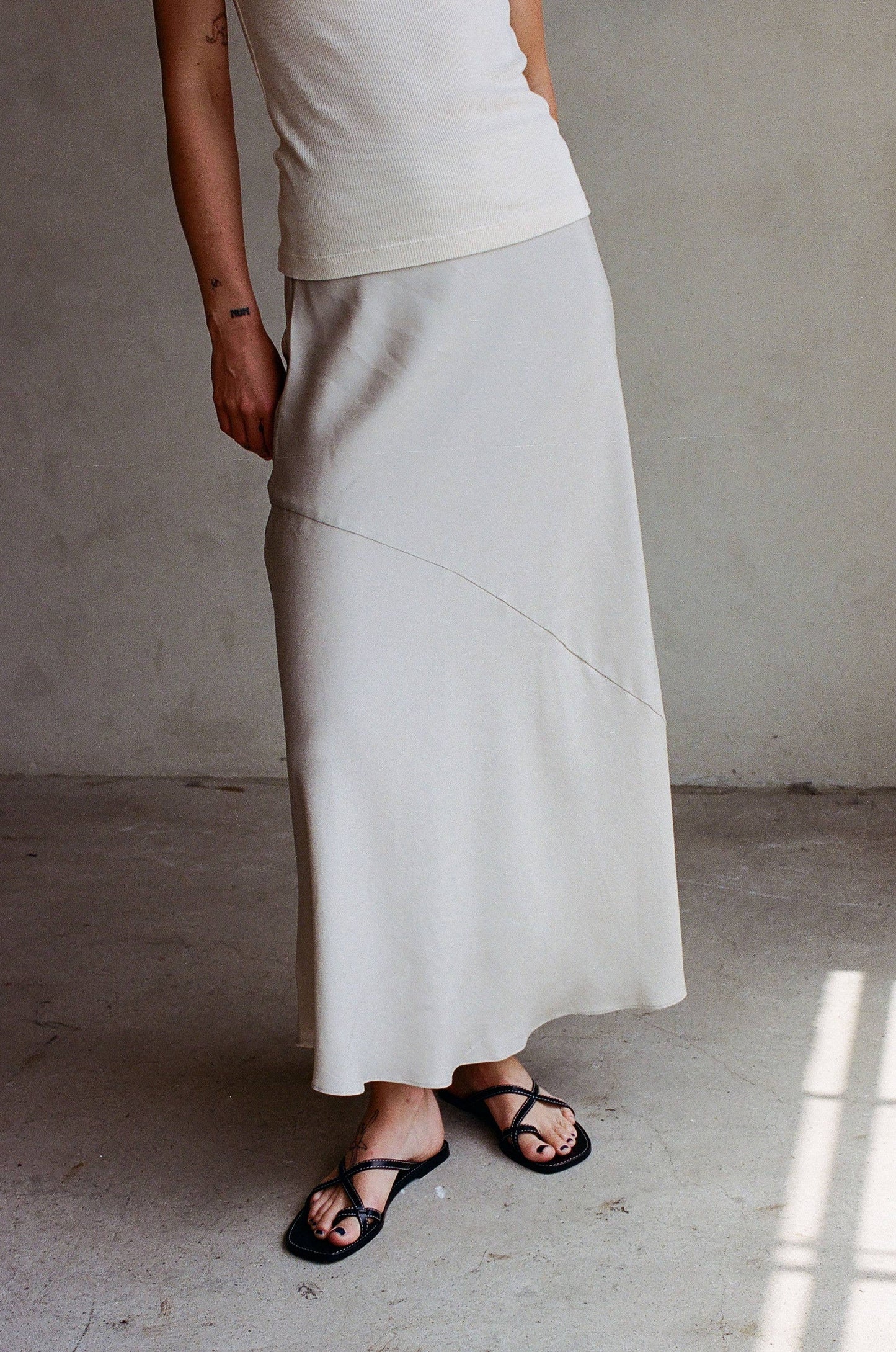 Flare Midi Skirt With Side Zipper