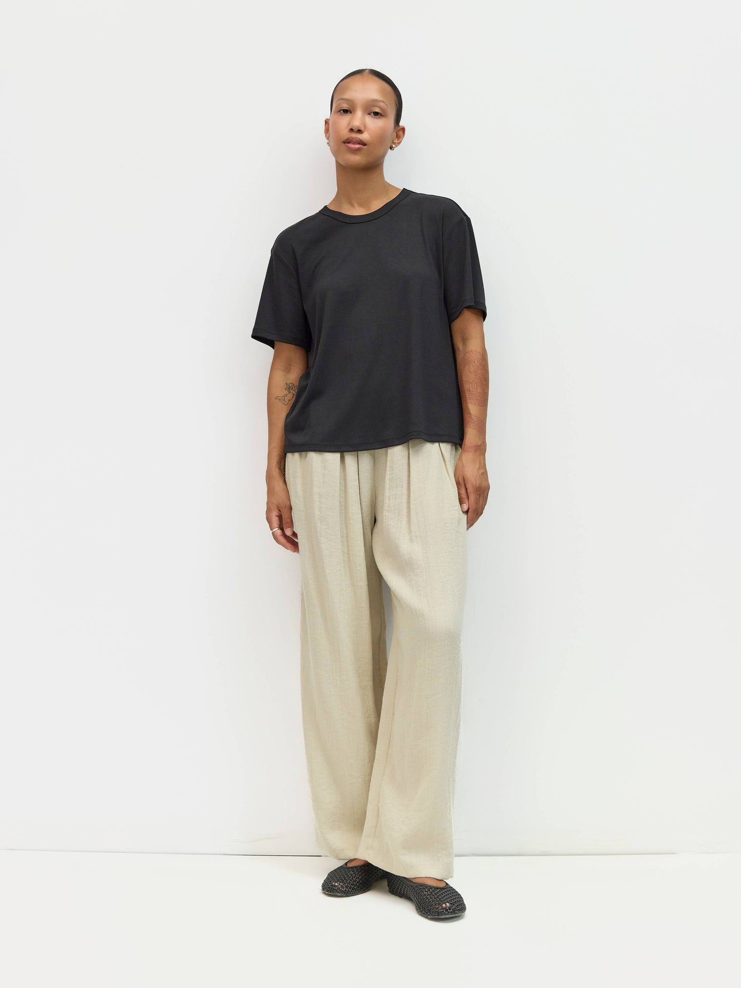 THE LEE TEE